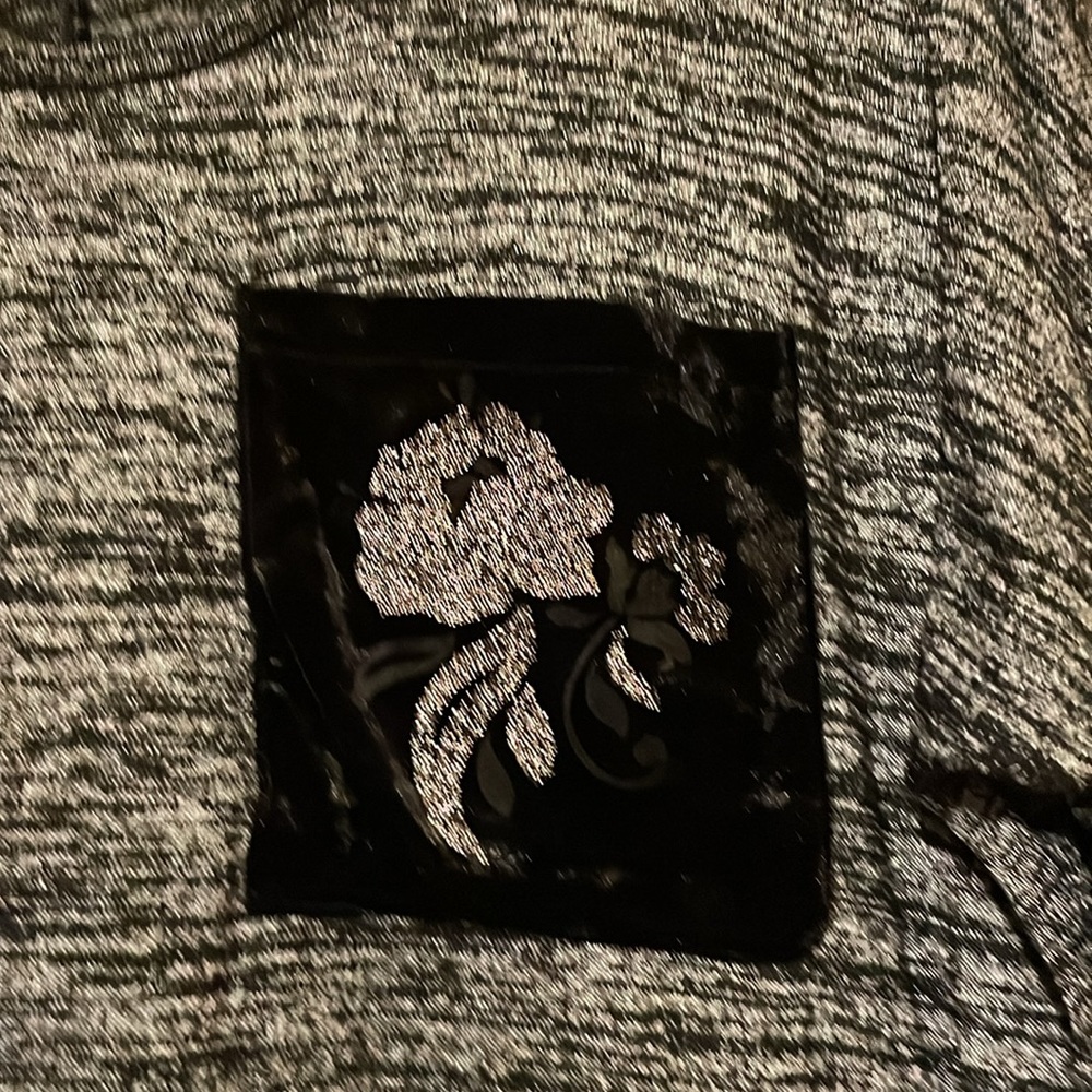Apt 9 Women's L Black Gray Marled Long Sleeve Top Floral Pocket Stretch Casual - Picture 5 of 15